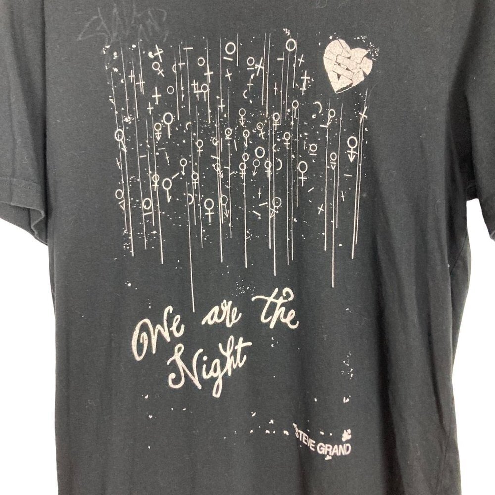 Steve Grand We Are The Night T Shirt Large Black Signed - Picture 2 of 7